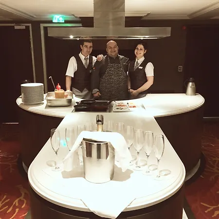 Botel Select Ms Charles Dickens